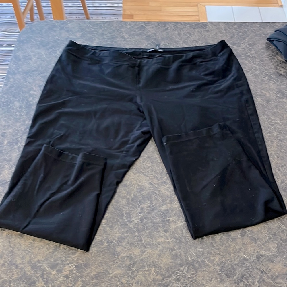 Eileen Fisher Black Tencel Leggings